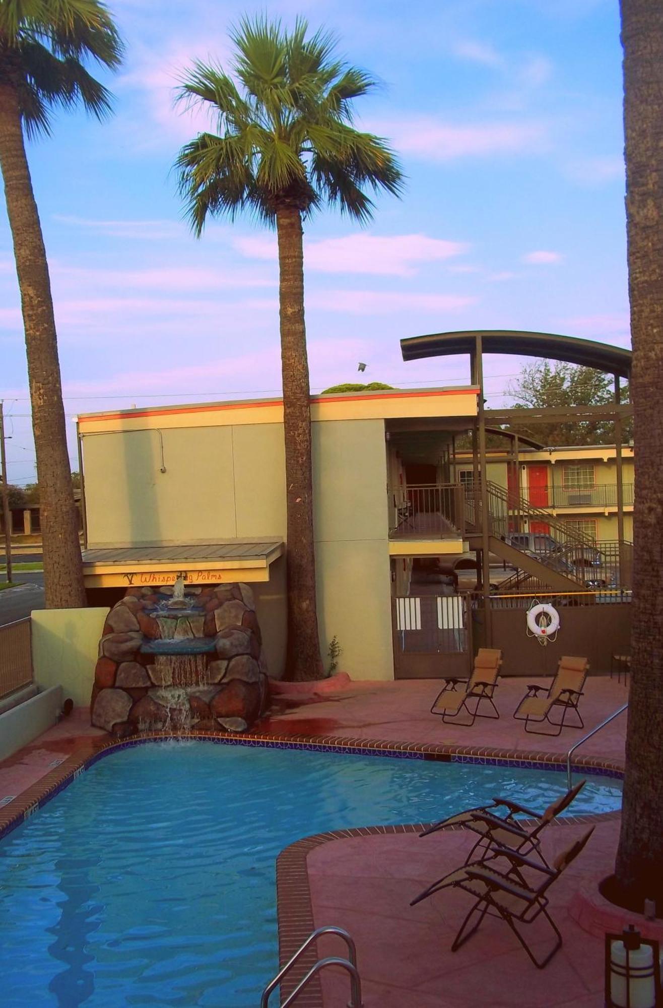 Whispering Palms Inn Del Rio Eksteriør billede